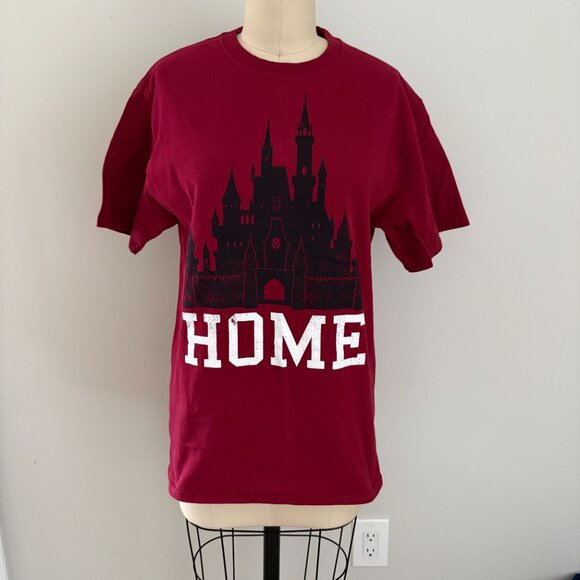 Disney Tops - Walt Disney World Cinderella Castle HOME Tee Red Travel Vacation Retro Unisex M
